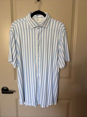 Men's State of Liberty Sky Blue & White Vertical Stripe Short-Sleeve Shirt